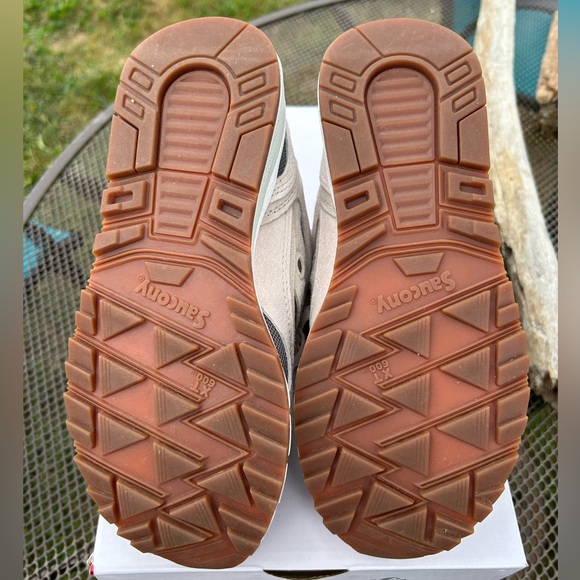 Saucony Shadow 6000 - Beige/Grey - women size 5.5 - brand new - Picture 4 of 5